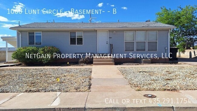 Building Photo - 1060 Lunt Cir Unit B