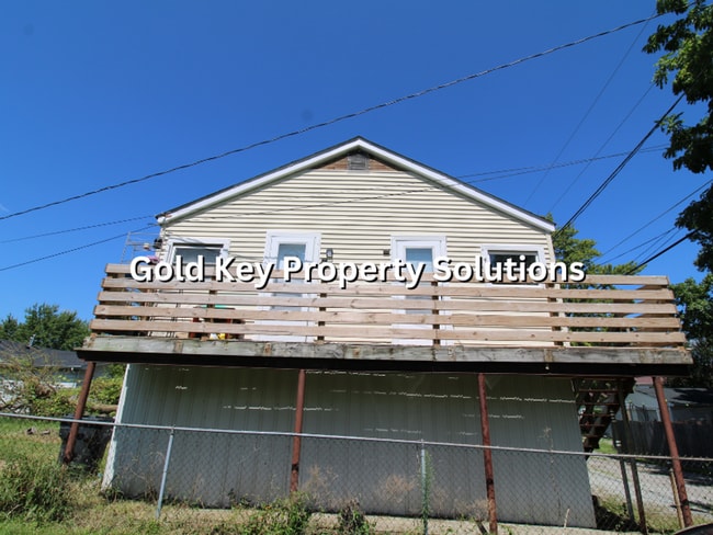 Building Photo - 2112 Lafayette St Unit 2112 1/2 B
