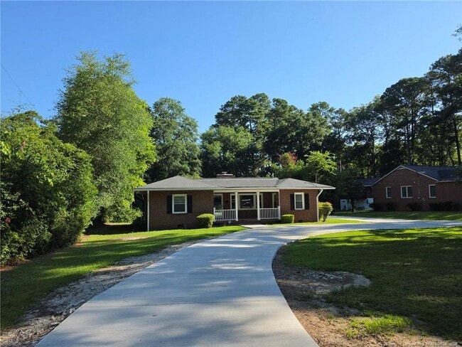Photo - 216 Country Club Dr