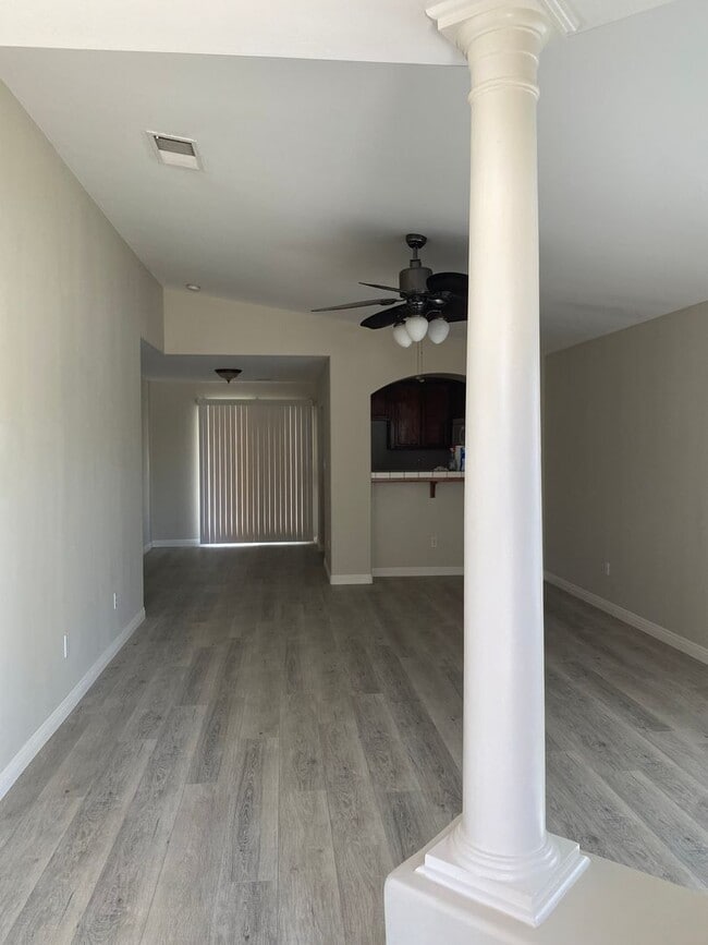 Photo - Adorable Home in NW Bakersfield