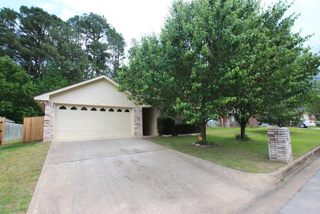 4 Bedroom, 2 Bathroom Home in Flint! - 4 Bedroom, 2 Bathroom Home in Flint!