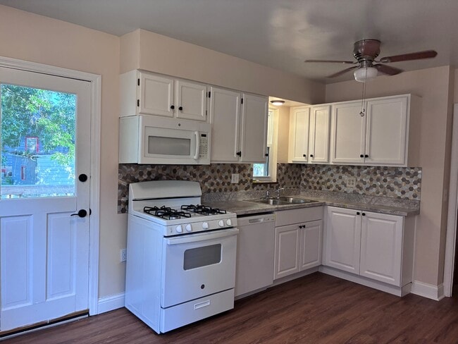 Photo - 6808 Marvin Ave