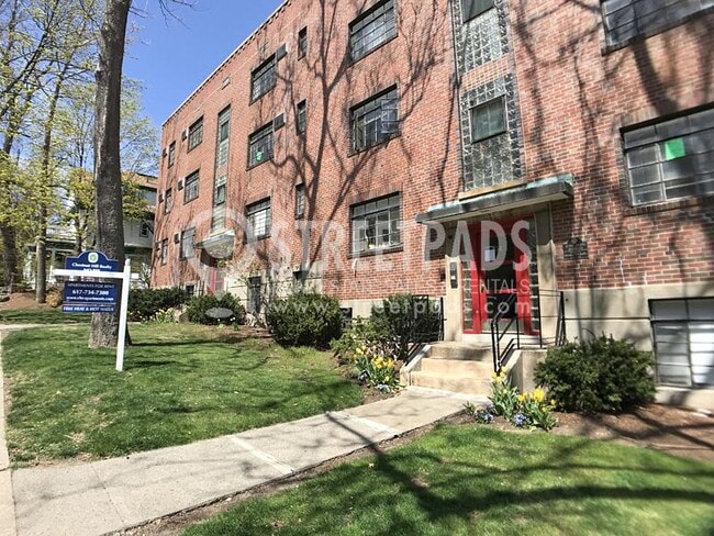Building Photo - 2 bedroom in Brookline MA 02446 Rental
