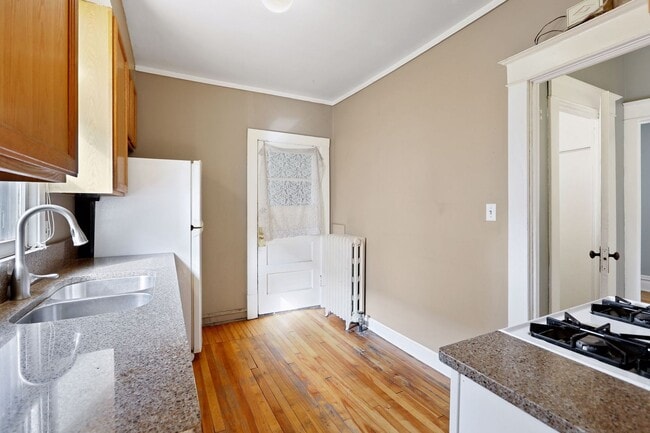 Photo - 3126 Emerson Ave S Unit 1
