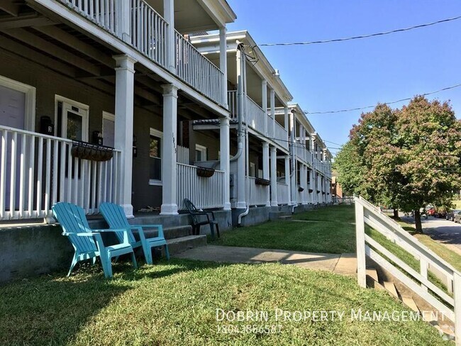 Building Photo - 1915 Lakeview Ave Unit 1 Rental