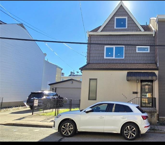 Photo - 4560 Friendship Ave