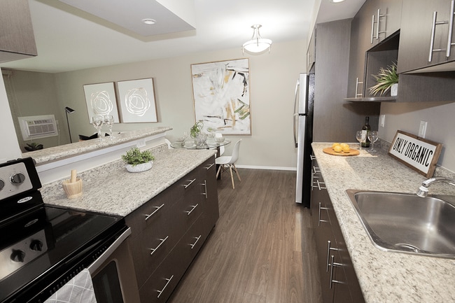 Kitchen - 2331 Pembina Highway