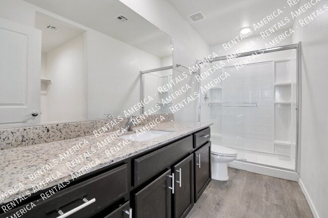 Photo - 1560 E Demain Dr