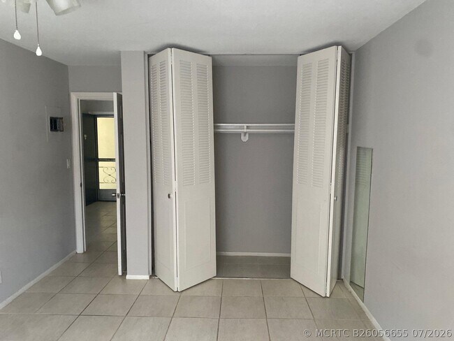 Photo - 1150 E Sample Rd Unit 207