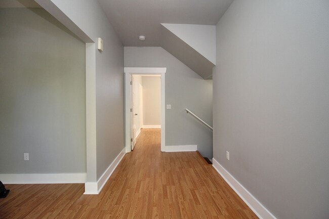 Photo - 4030-4030 NE Garfield Ave. Unit 4030