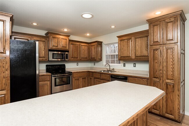 Photo - 5 Wreston Ln