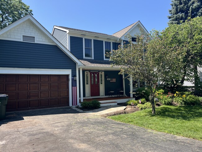 Photo - 889 E Stonebridge Ct