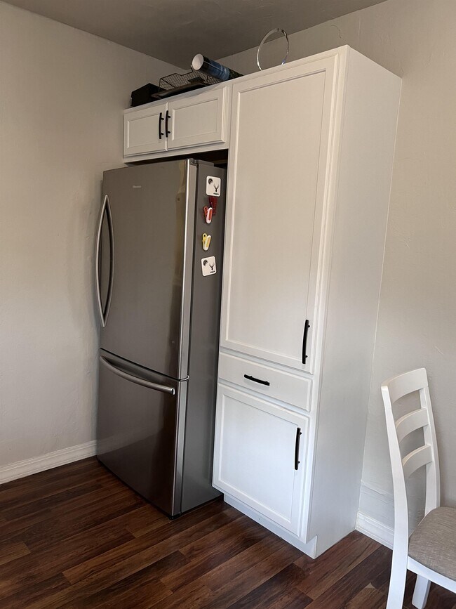 Photo - 515 E Main St