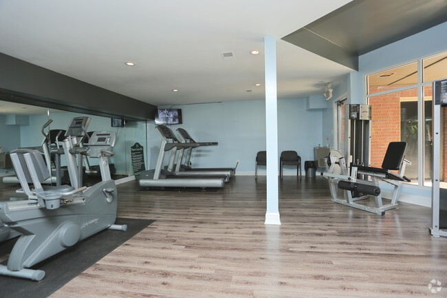 Fitness Center - Grove at River Place Rental