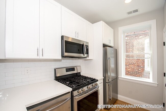 Photo - 58 Frankfort St Unit 2