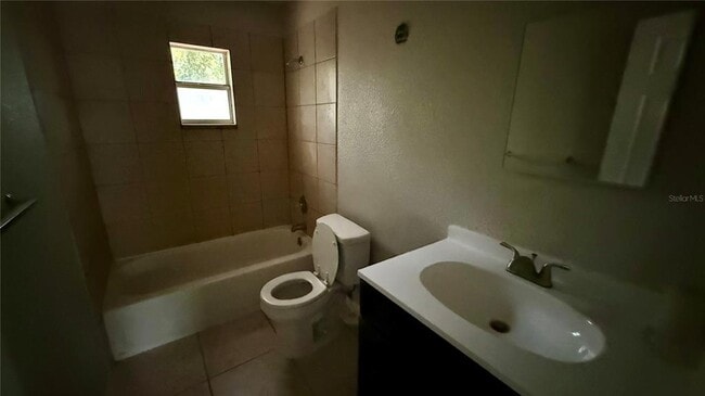 Photo - 213 Doctor M.L.K. Jr Ave