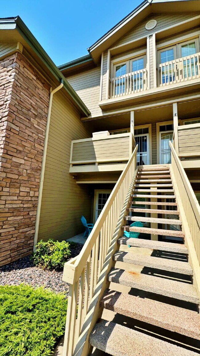 Photo - Great Location for 1 Bed 1 Bath + Full Loft with Large Closet in Steeple Chase IV in Littleton Unit D