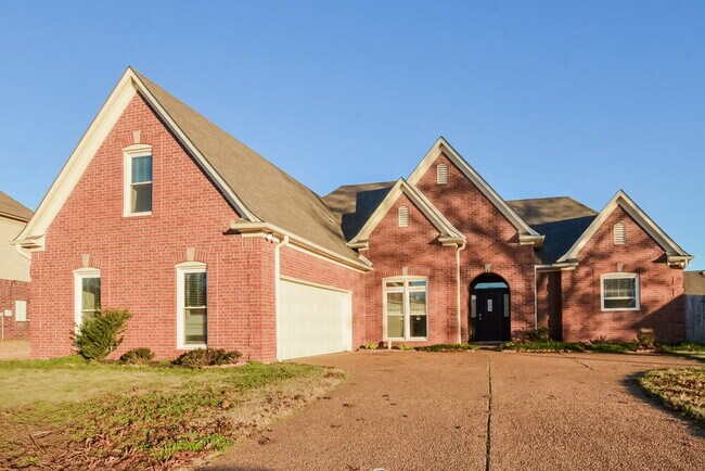 Photo - 6544 Misslow Cove