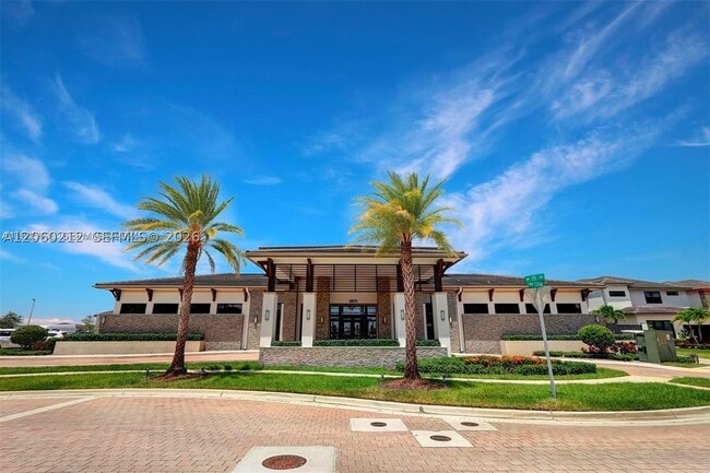 Photo - 15846 NW 91st Ave