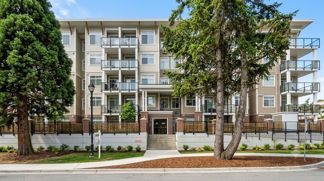 Photo - 20686 Eastleigh Cres Unit 86