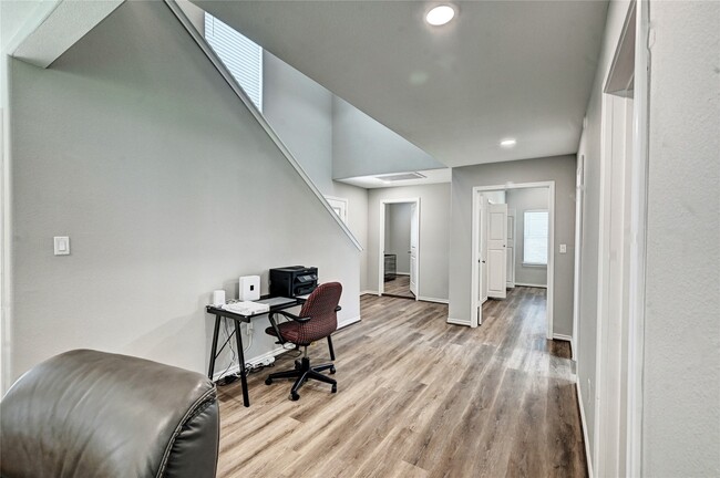 Photo - 268 Sunrise Dr