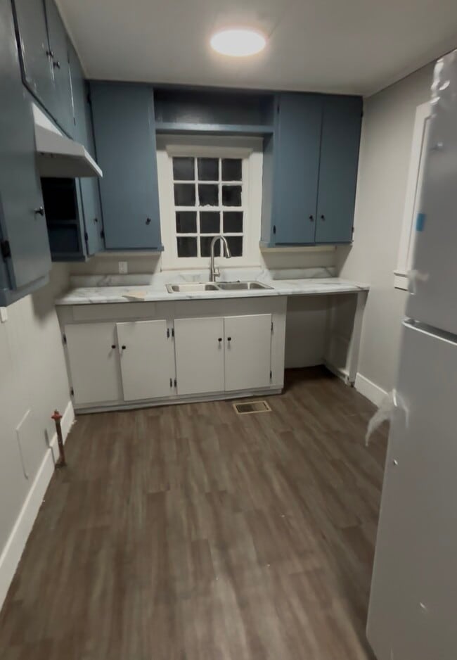 Photo - 3830 36th St