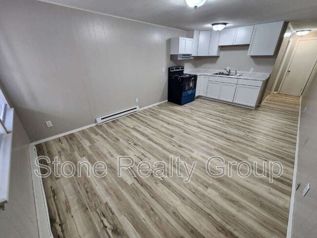 Photo - 1880 N 6th 1/2 St Unit 1