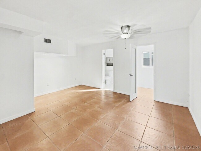 5181 NW 4th Terrace