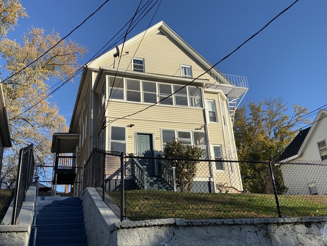 Photo - 126 Orchard St Unit 2