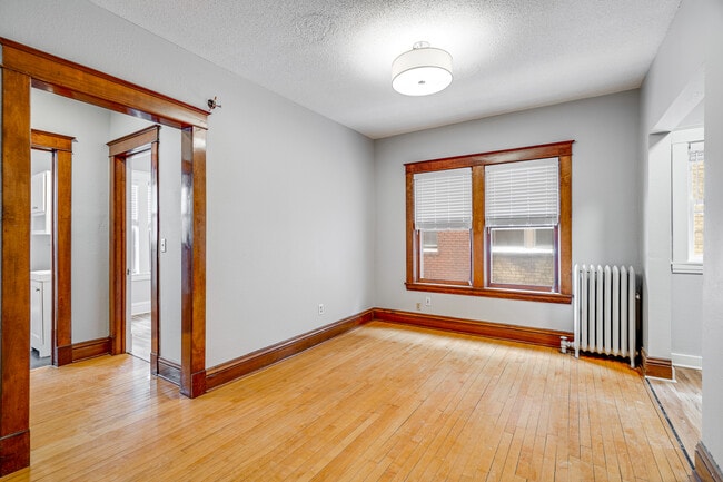 One Bedroom Brand New Renovated