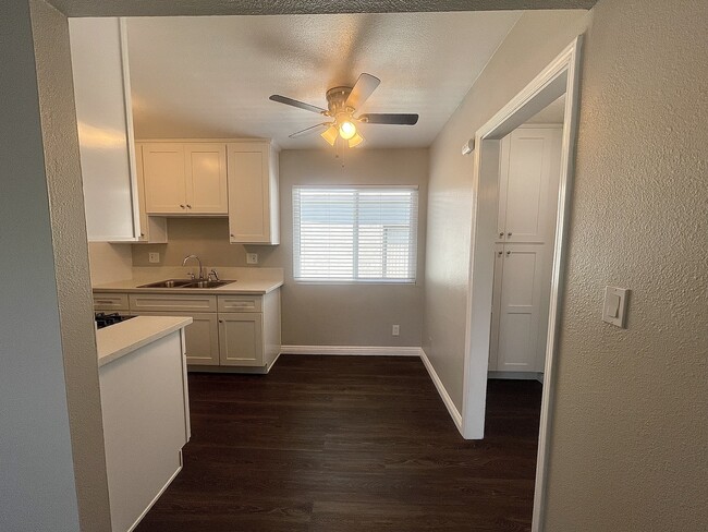 One Bedroom - Dining Room - Evart Apartments