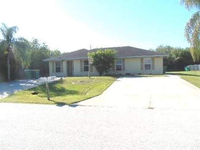 Building Photo - 11151 Pendleton Ave Unit 11151 Pendelton Ave  A