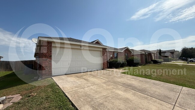 Building Photo - 114 Rio Grande Dr Rental