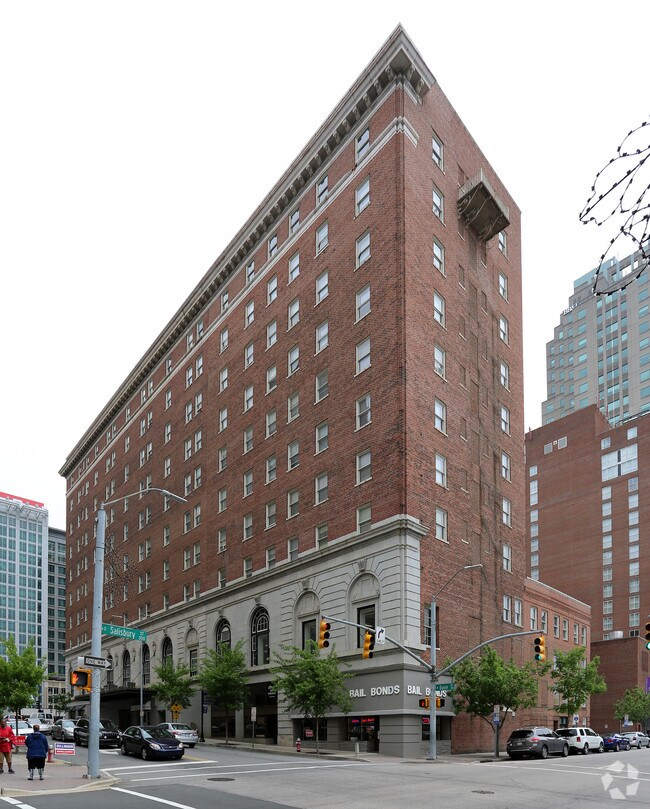 Photo - The Sir Walter