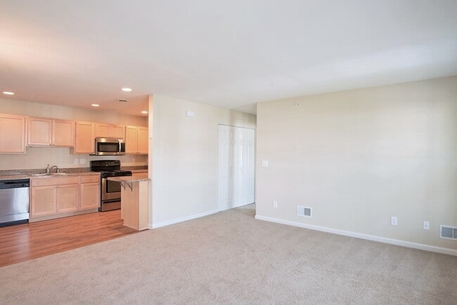 Kendall Square Apartments