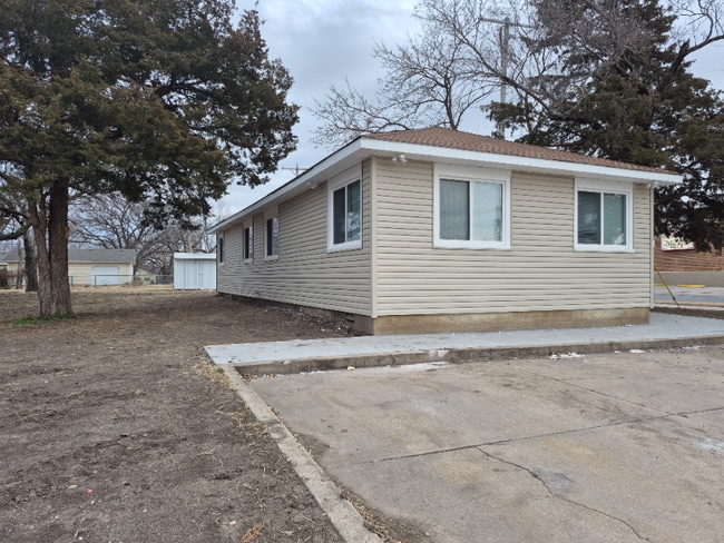 Photo - 314 S Rose Hill Rd Unit A