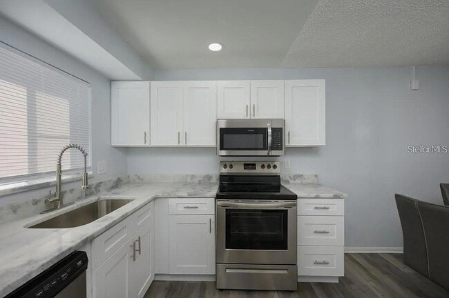 Photo - 2625 Pine Lake Terrace Unidad B