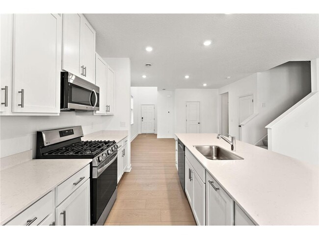 Photo - 2239 Tyrone Dr S