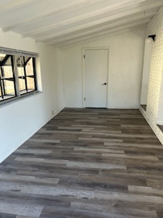 Photo - Spacious 3 bdrm/2 bath home