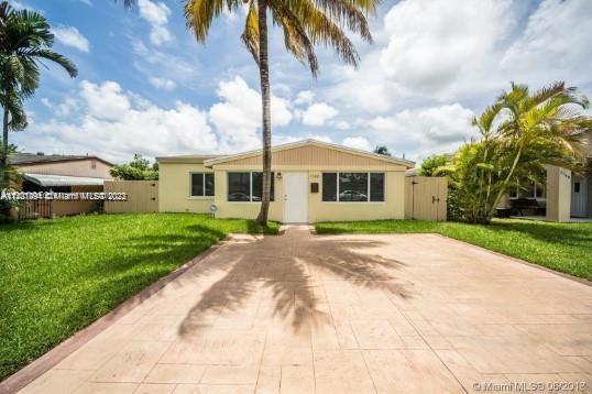 Photo - 1748 NE 180th St House