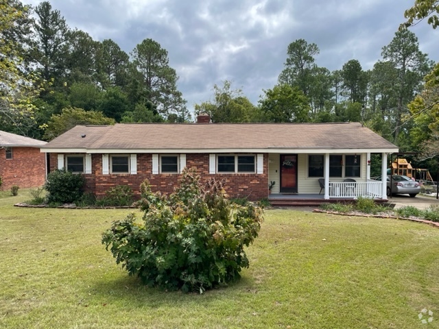 Building Photo - 711 Riverview Dr Rental