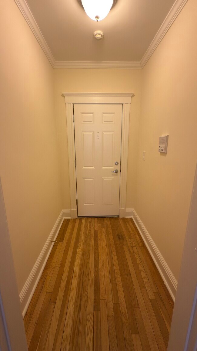Photo - 3 Chauncy Ln