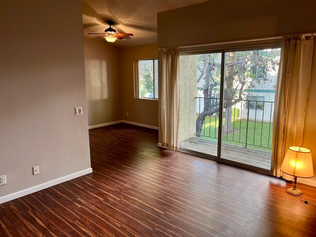 Photo - 1811 E Grand Ave Unit 192