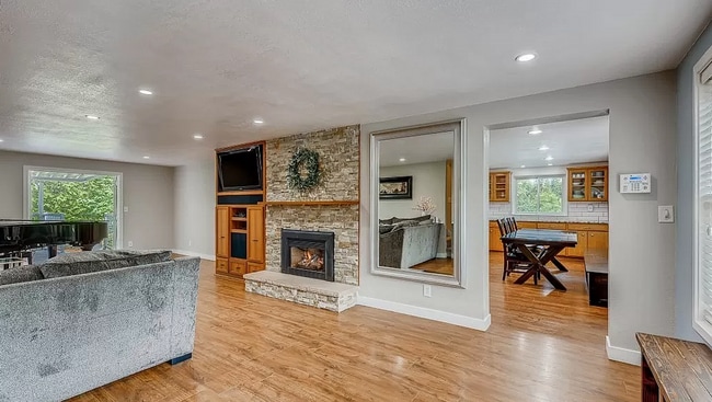 Photo - Mid-Century Modern Home in Auburn