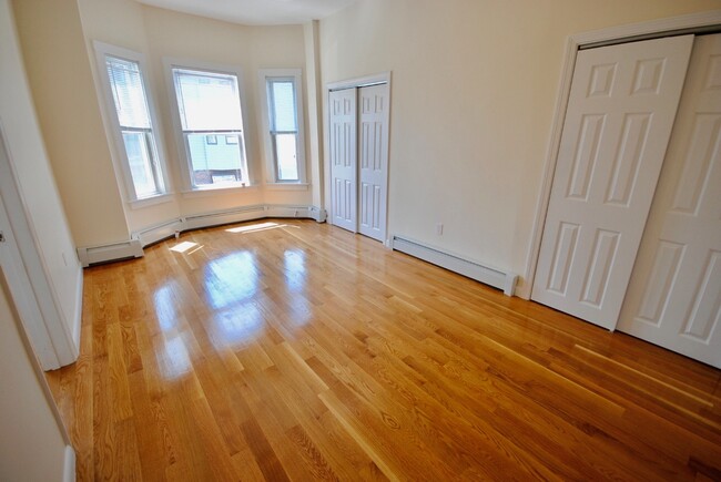 Photo - 154 Bennington St Apartment Unit 2