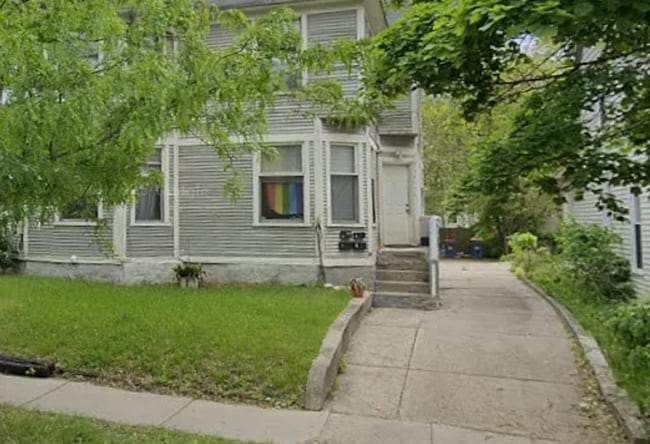 Photo - 734 Paris Ave SE Unit 3