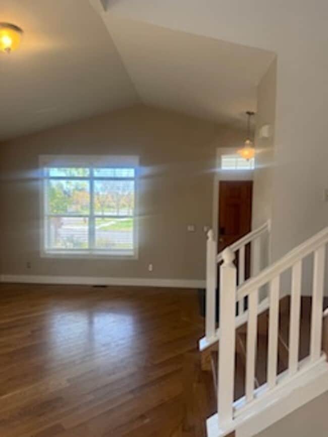 Photo - Charming 5-Bedroom Family Home for Rent in...