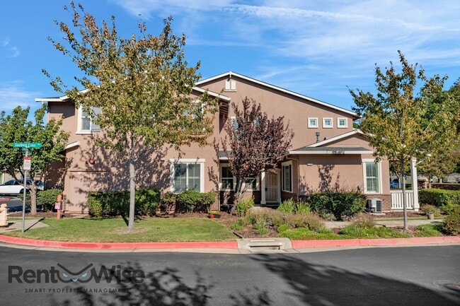 Photo - 2774 Journey Ln