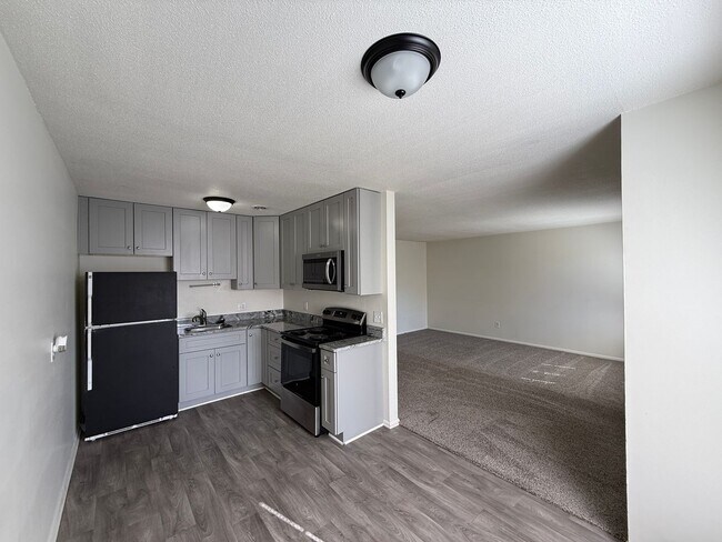 Photo - 3826 Country Club Rd