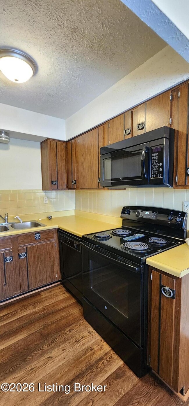 Photo - 3212 Springfield Dr Unit 3